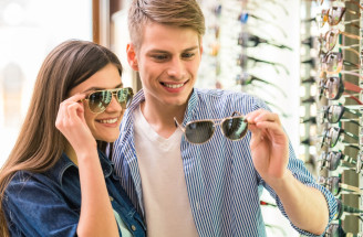 Aké sú trendy pre slnečné okuliare na rok 2022? Tieto tipy vám pomôžu pohybovať sa vo svete štýlu a elegancie